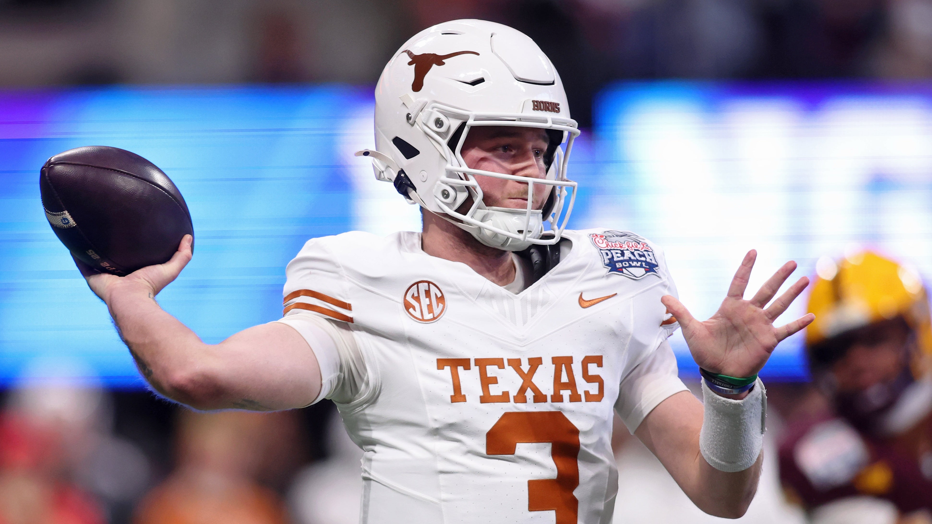 他不仅成功 他不仅成功